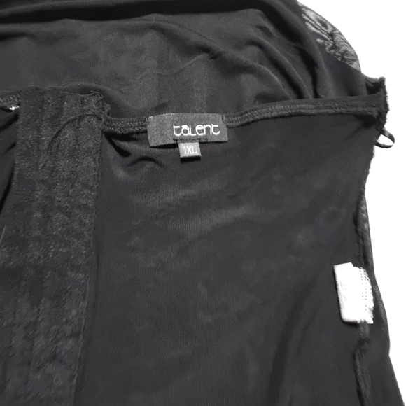 Black Ruched Top - Picture 3 of 4